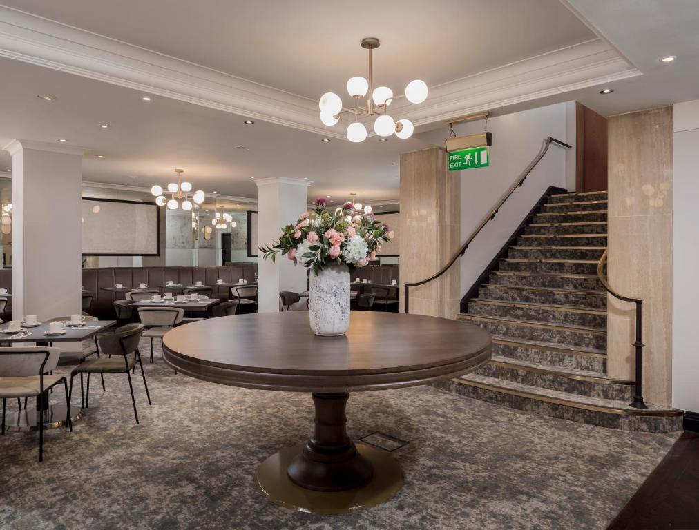Queens Hotel Leeds
