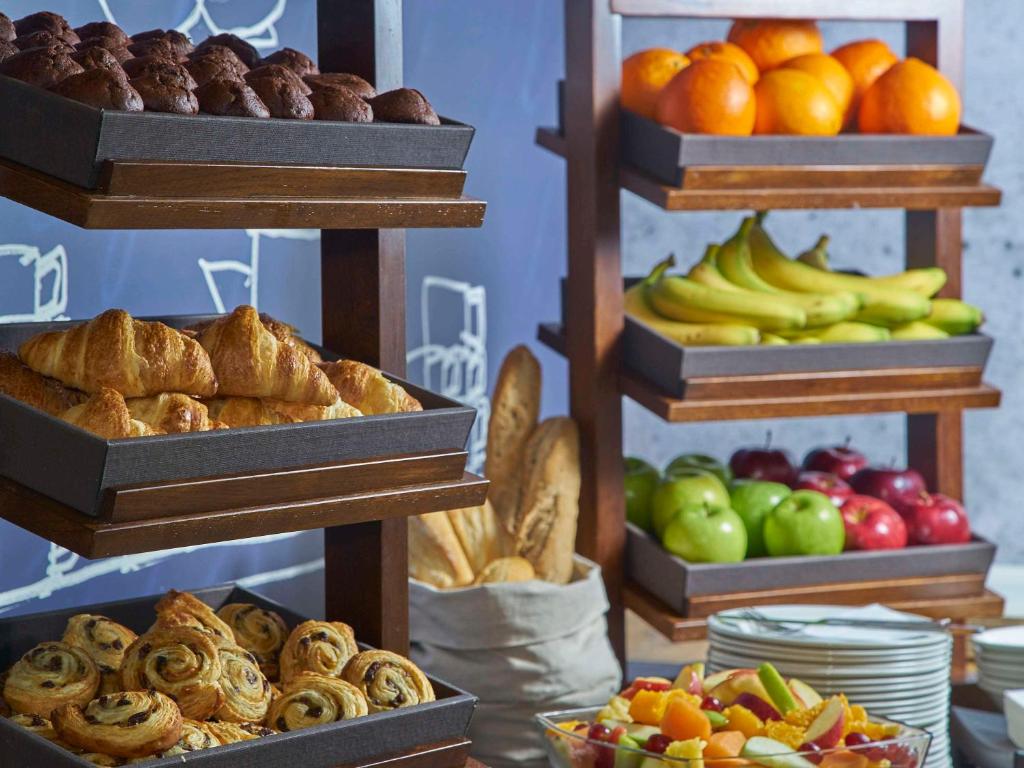 ibis budget Leeds Centre Crown Point Road